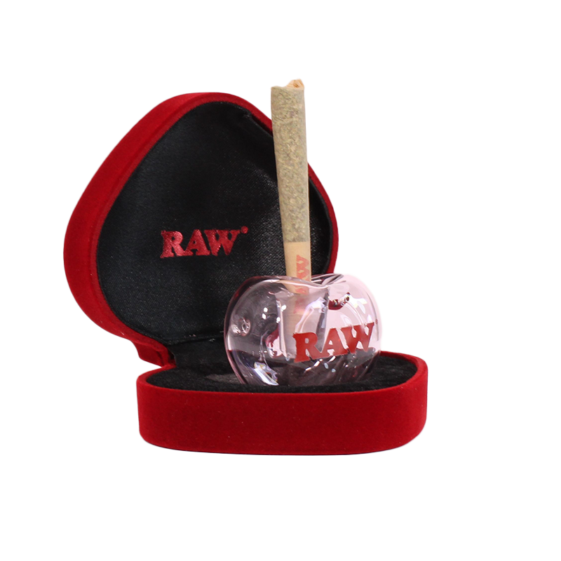 RAW Rose Heart Glass Heart Cone Holder